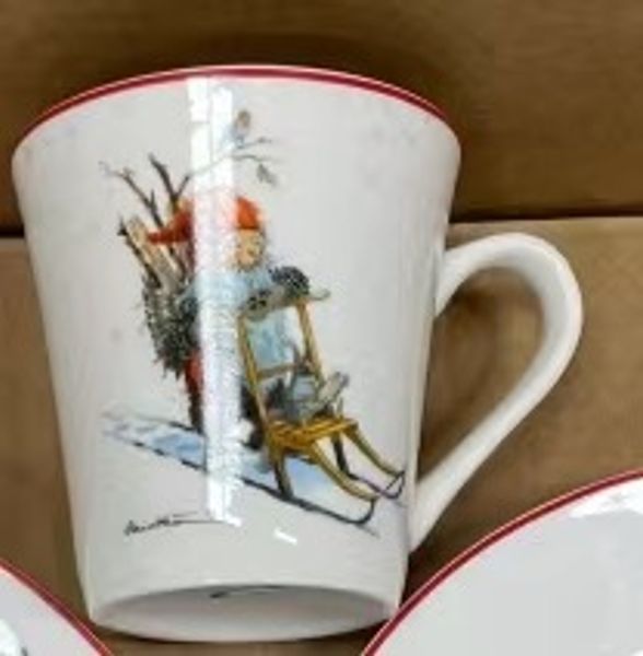 Main Image Mug, Santa on kicksledge' No. 4