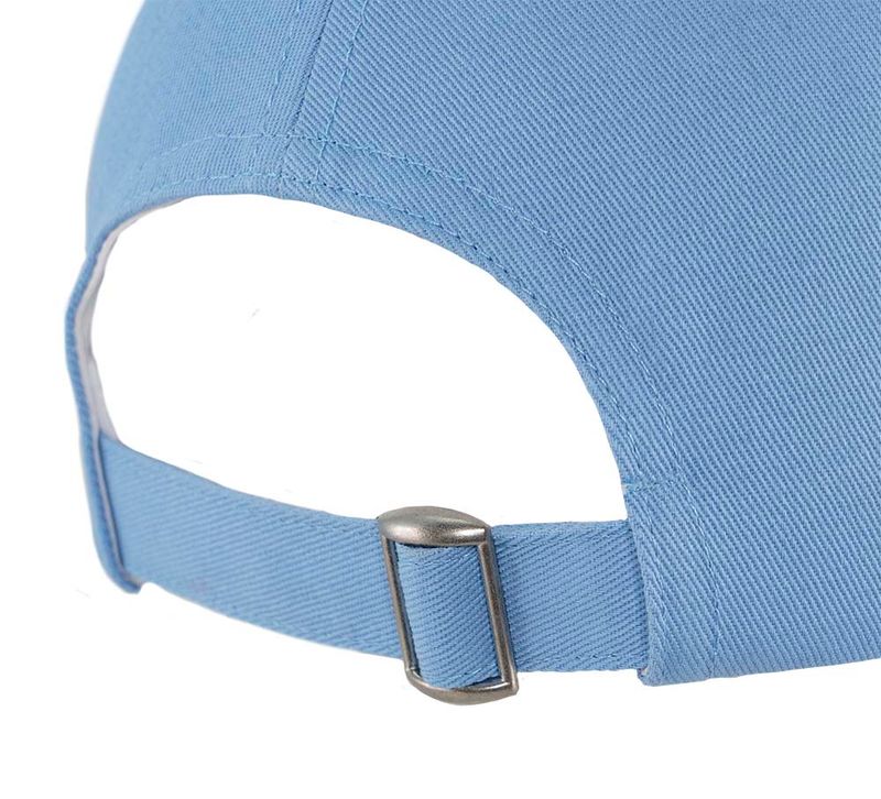 Caps, Norway, himmelblå