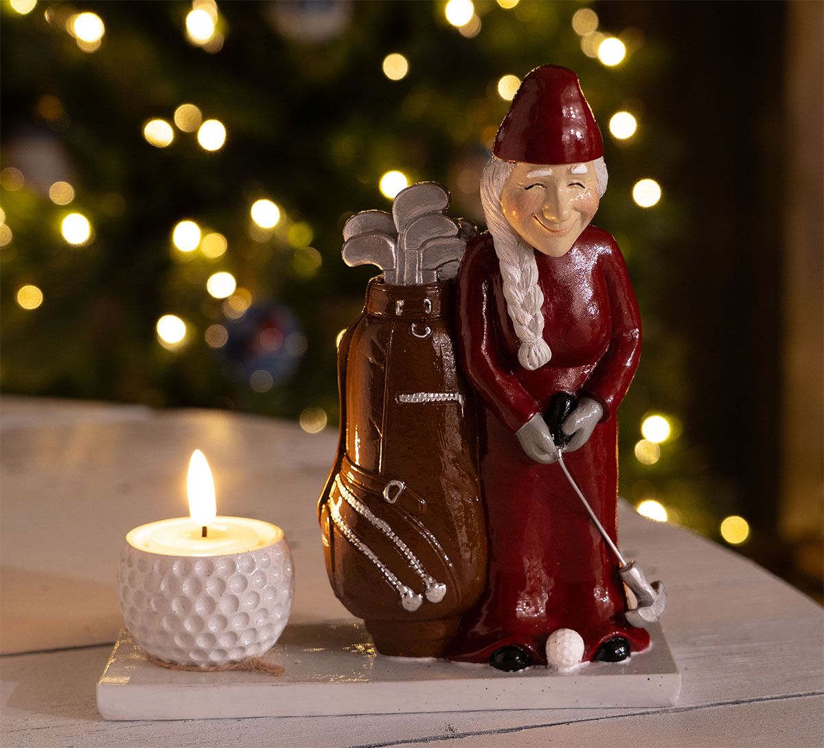 Golfer, santa's wife with a tealight, Harvesttime