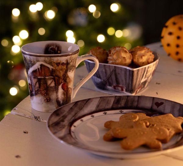 Main Image Gammelnissen Krus nr. 16 - Nissebrødre på gården