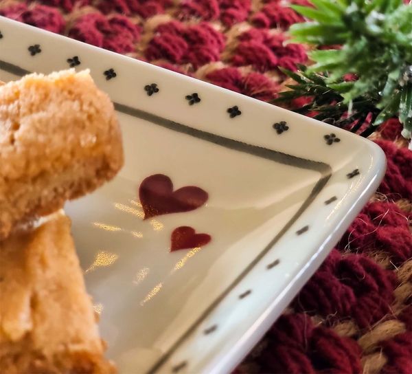 Main Image Serveringsfat lite, nisse titter inn, ...