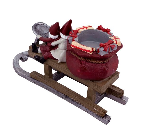 Main Image Santas on a sleigh, Harvesttime