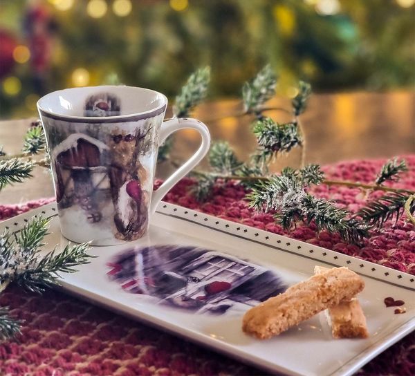 Main Image Serveringsfat lite, nisse titter inn, ...